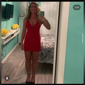 Olia forever 21 Red dress size medium